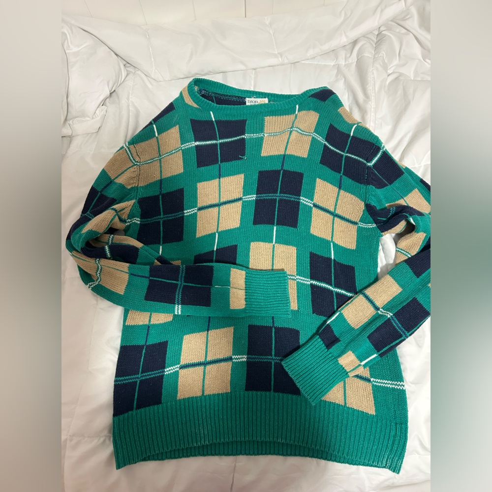 Izod Green and Tan Plaid Sweater